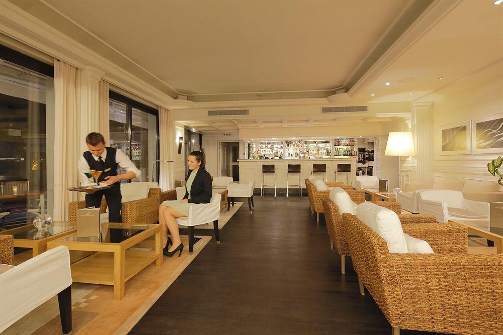 Hotel Napoleon Menton Exterior foto